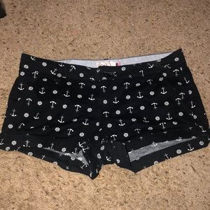 SO anchor shorts